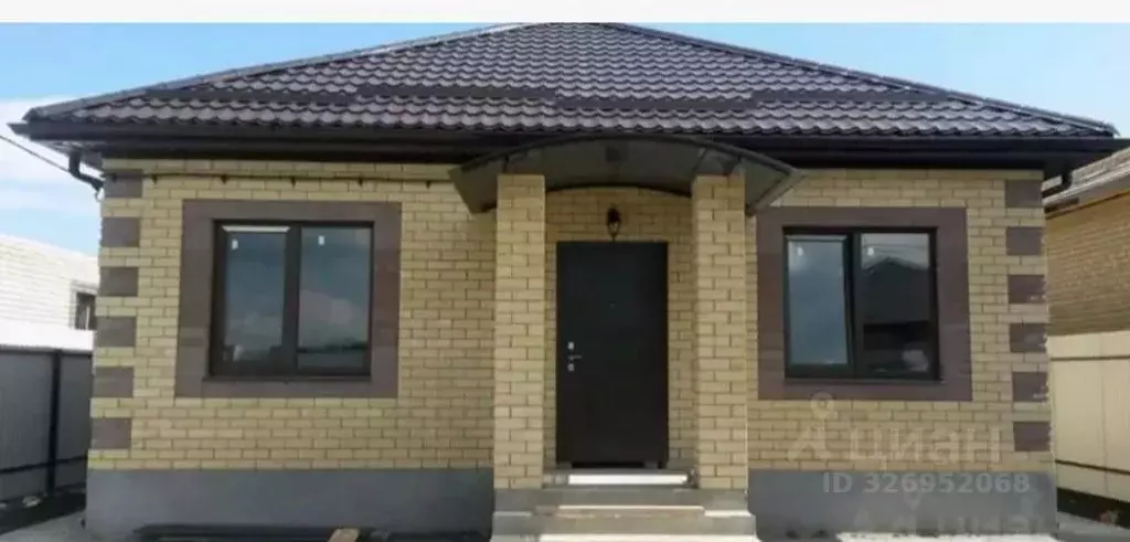 Дом в Воронежская область, Семилуки Молодежная ул., 35А (80 м) - Фото 1