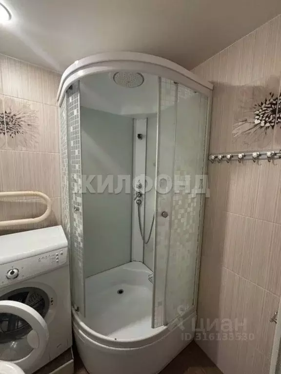 2-к кв. Новосибирская область, Бердск Спортивная ул., 9 (44.0 м) - Фото 0