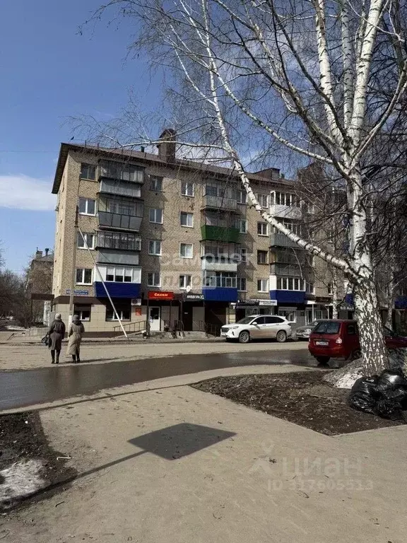 Торговая площадь в Татарстан, Бугульма ул. Николая Гоголя, 45 (32 м) - Фото 1