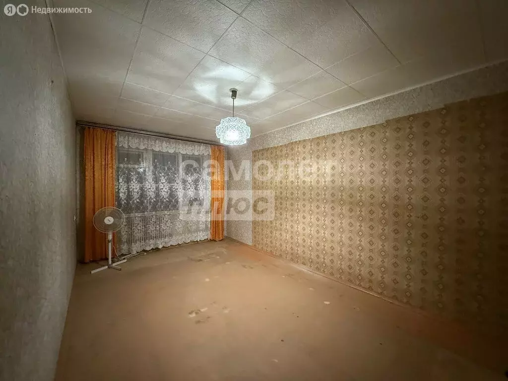 3-комнатная квартира: Липецк, Киевская улица, 1 (60 м) - Фото 0