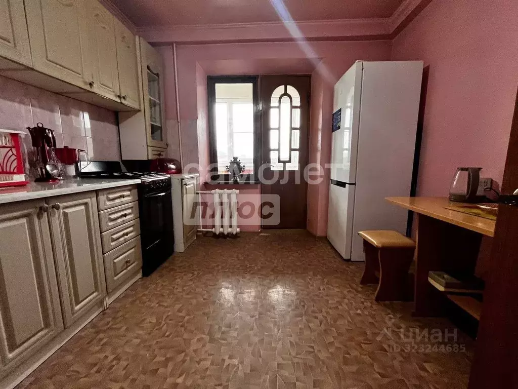 2-к кв. Краснодарский край, Туапсе Звездная ул., 47 (51.8 м) - Фото 1