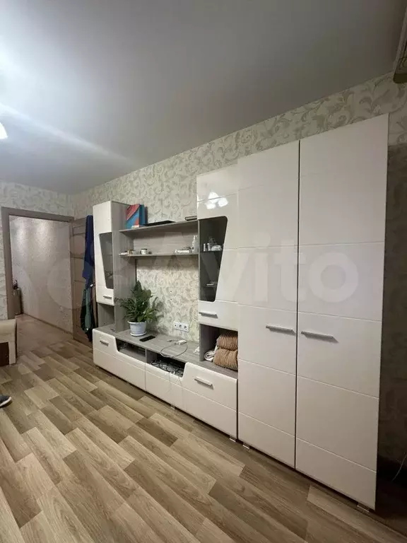 1-к. квартира, 35 м, 8/10 эт. - Фото 1