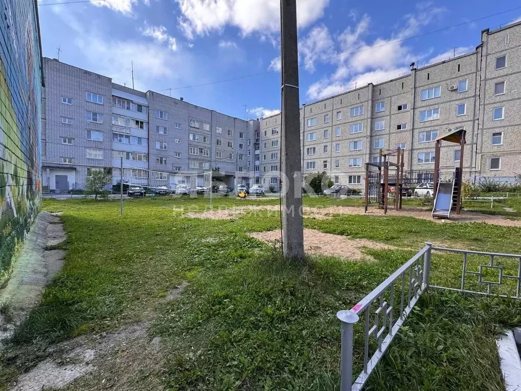 2-к кв. Пермский край, Березники ул. Уральских танкистов, 6 (48.9 м) - Фото 0
