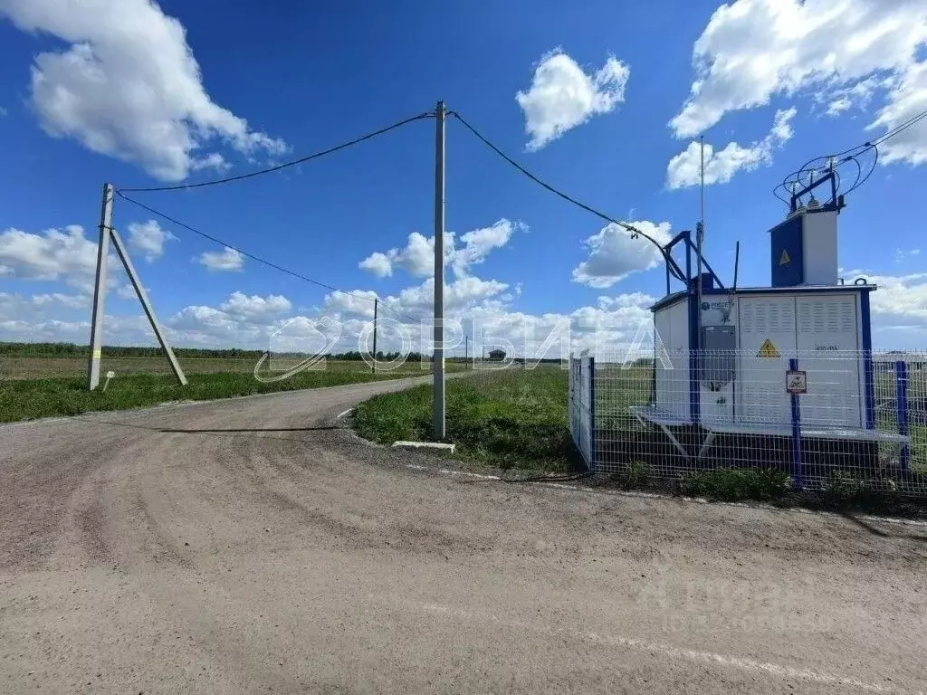 Участок в Тюменская область, Тюменский муниципальный округ, д. Ушакова ... - Фото 1