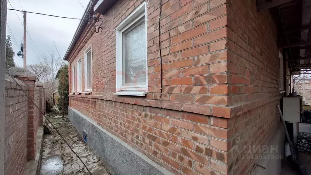 Дом в Ростовская область, Мясниковский район, с. Чалтырь  (90 м) - Фото 1