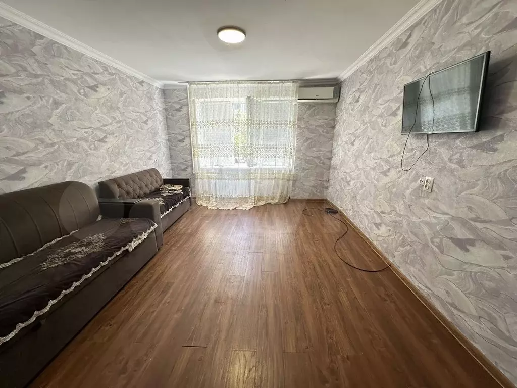 2-к. квартира, 65 м, 1/5 эт. - Фото 0