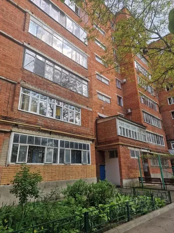 2-к кв. Адыгея, Майкоп ул. Ленина, 23 (47.3 м) - Фото 1