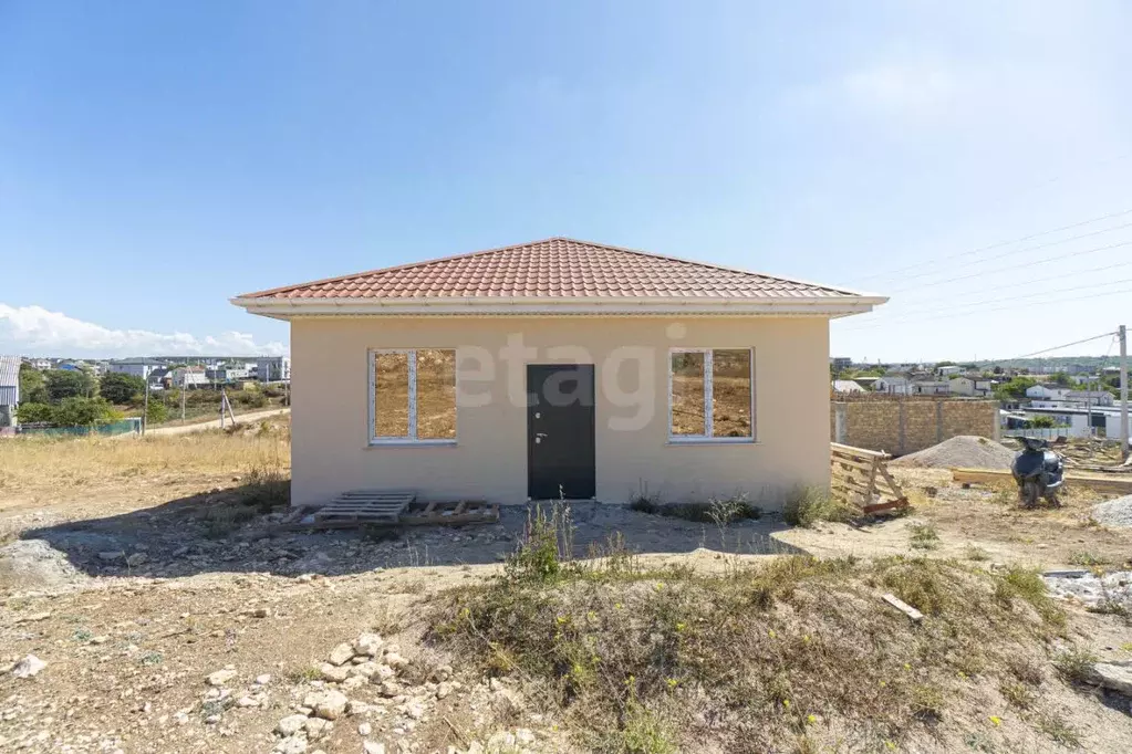 Дом в Севастополь Специалист садоводческое товарищество,  (90 м) - Фото 1