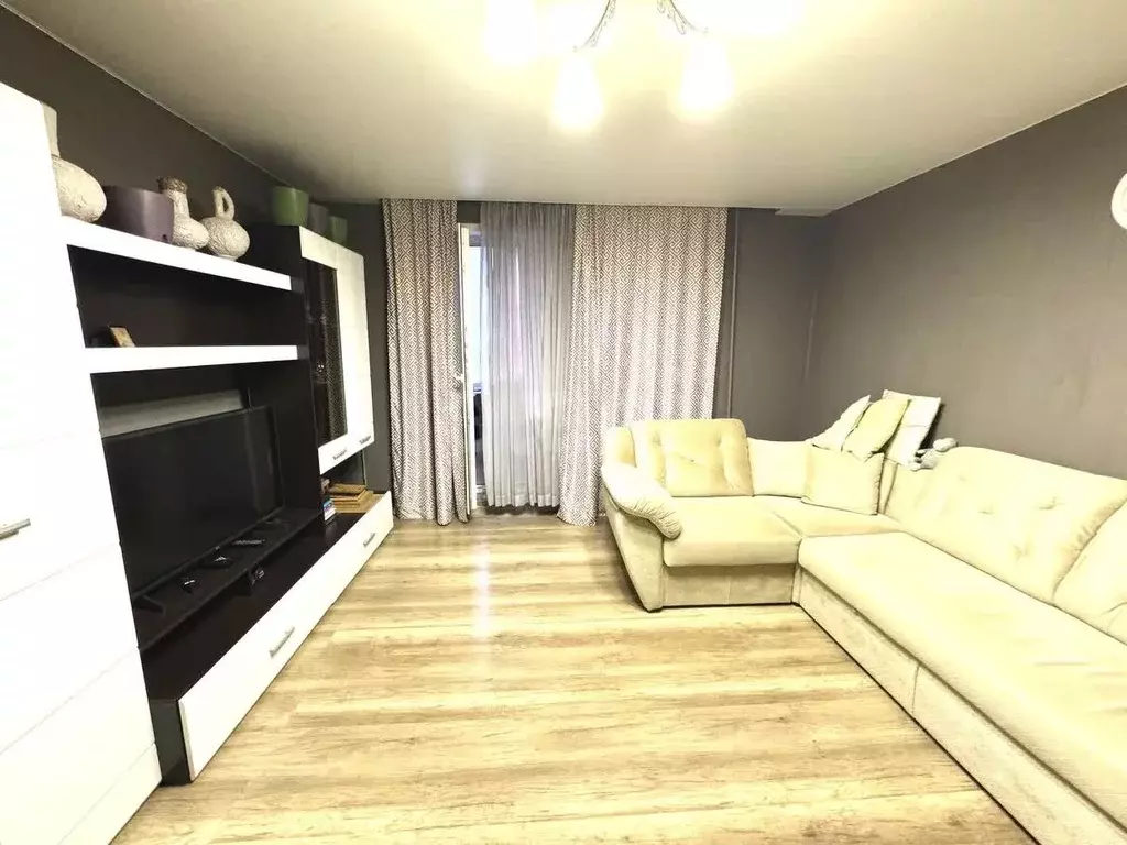 2-к кв. Вологодская область, Череповец просп. Победы, 192 (48.0 м) - Фото 2