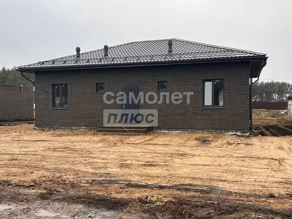Дом в Курская область, Курский район, Рышковский сельсовет, д. Зорино  ... - Фото 1