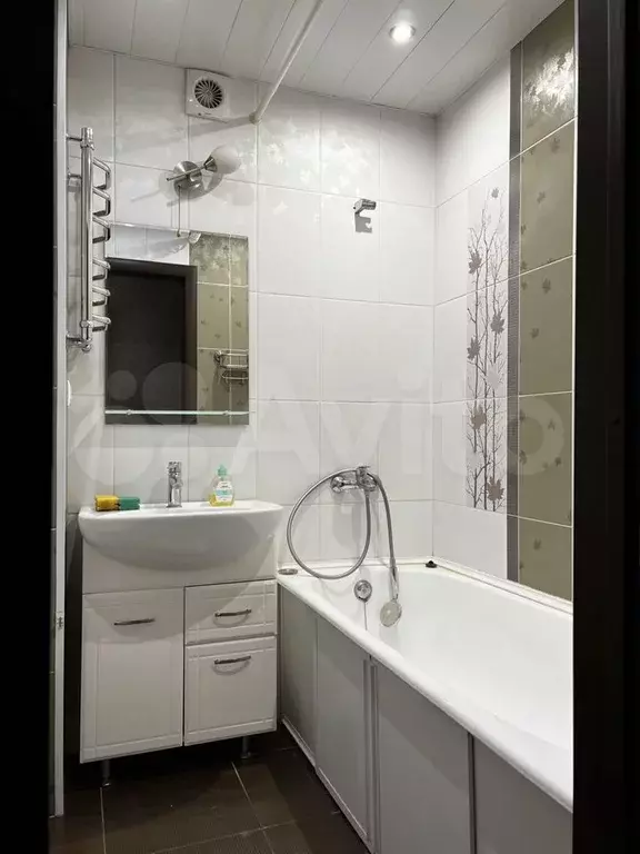 2-к. квартира, 47 м, 5/17 эт. - Фото 0