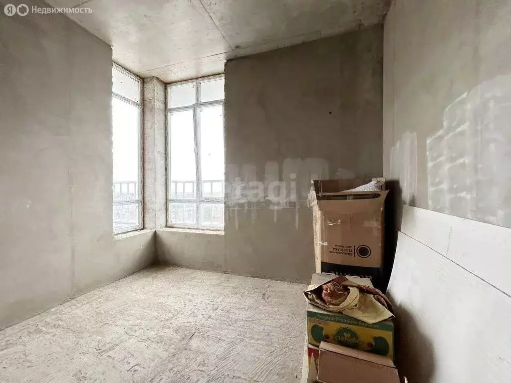 3-комнатная квартира: Баксан, улица Угнич, 64 (183.9 м) - Фото 1
