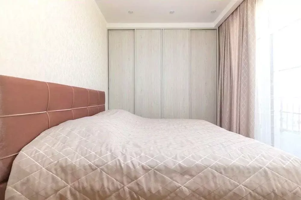 Дом в Краснодарский край, Сочи Кутаисская ул., 4 (140 м) - Фото 1