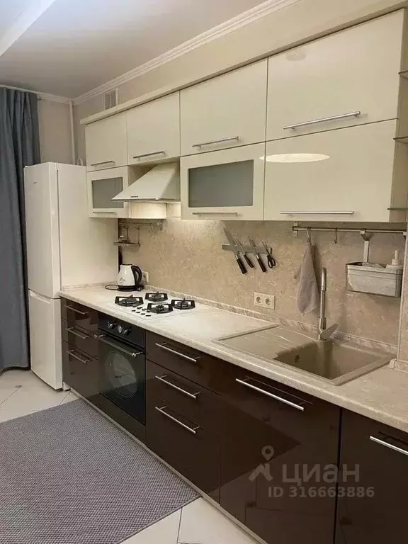 2-к кв. Татарстан, Казань Чистопольская ул., 79 (60.0 м) - Фото 1