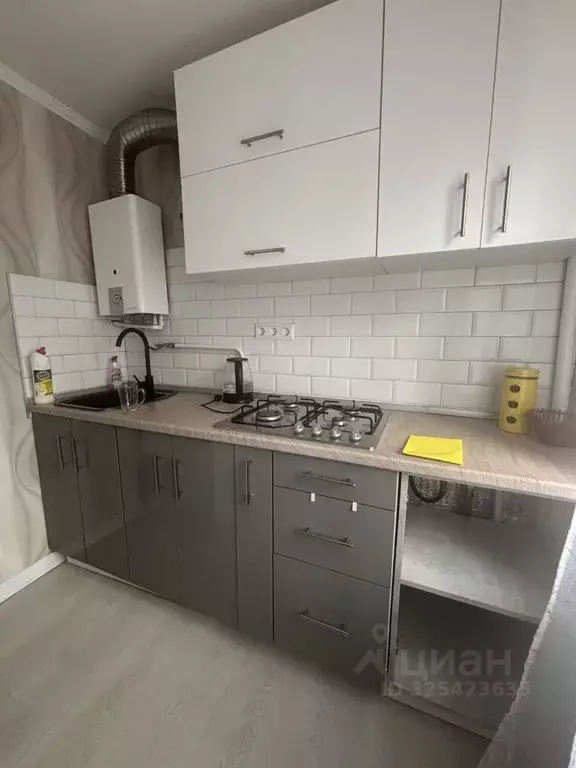 1-к кв. Калининградская область, Калининград Полоцкая ул., 6 (32.5 м) - Фото 2