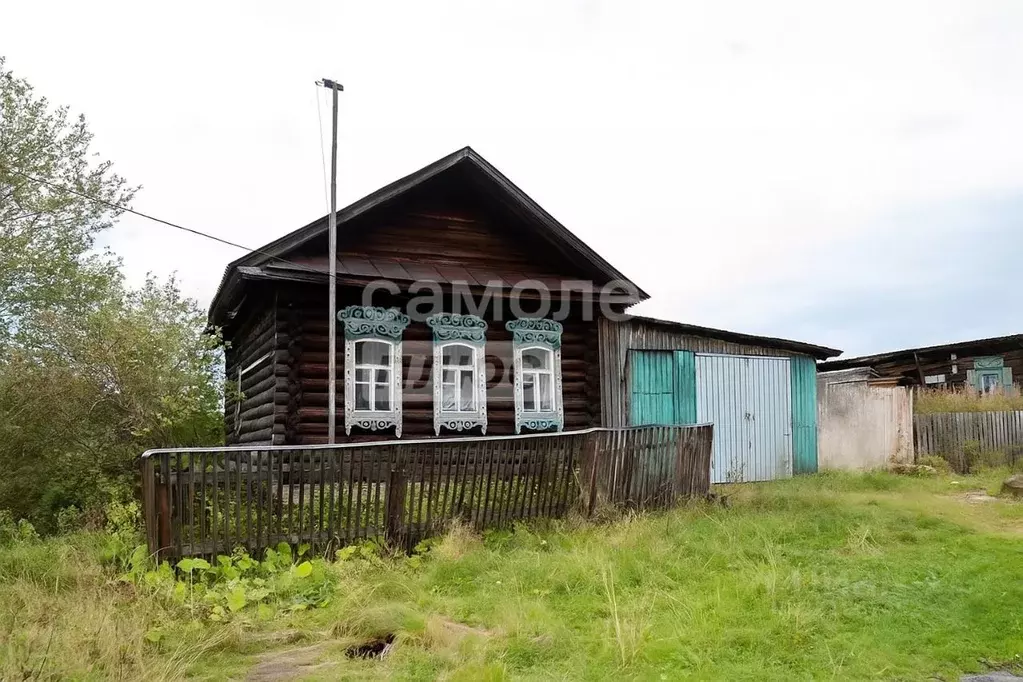 Дом в Челябинская область, пос. Нижний Уфалей ул. Ленина (50 м) - Фото 1