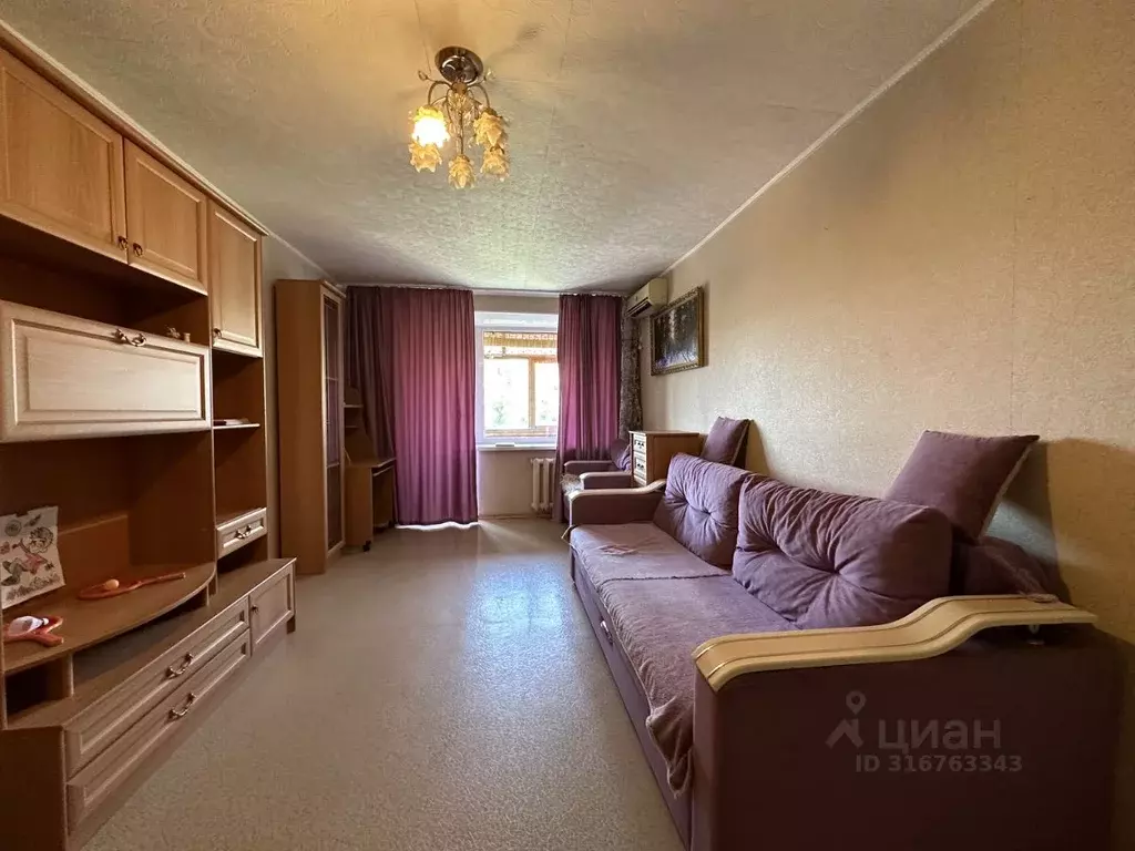 1-к кв. Саратовская область, Саратов Кавказская ул., 7 (32.0 м) - Фото 0