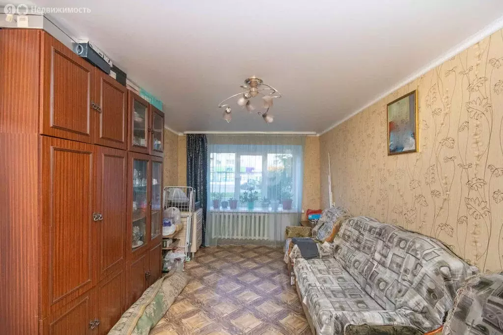 3-комнатная квартира: Ишим, улица Шаронова, 7 (60 м) - Фото 1