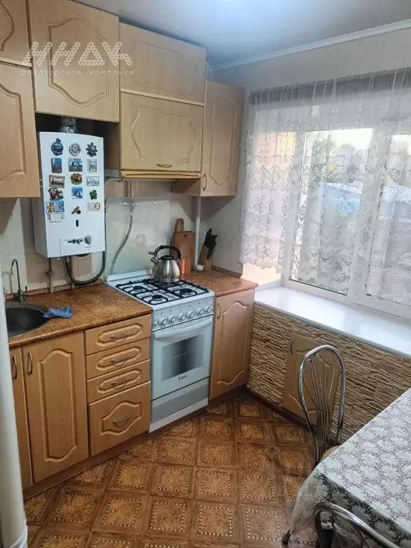 3-к кв. Нижегородская область, Дзержинск бул. Правды, 6 (56.3 м) - Фото 0