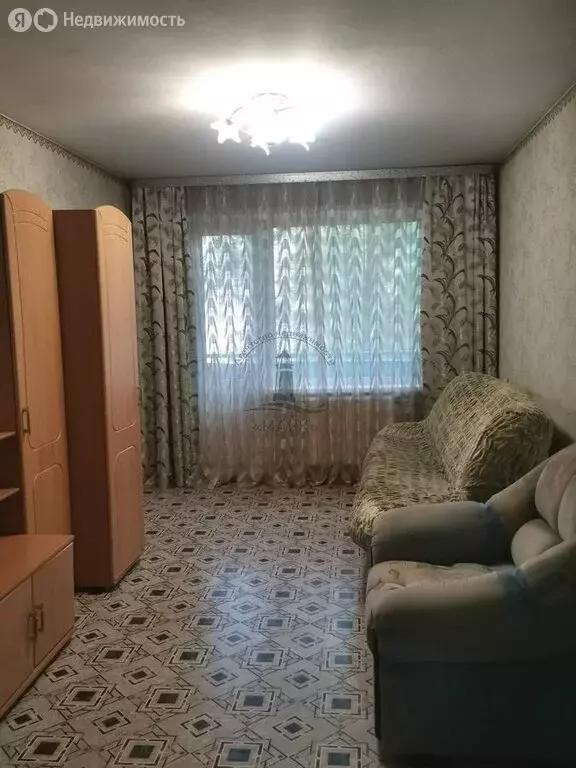 3-комнатная квартира: Новосибирск, улица Петухова, 74 (60 м) - Фото 1