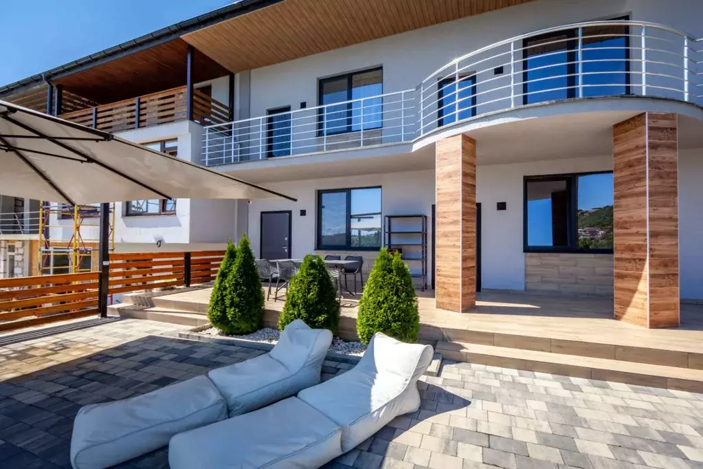 Таунхаус в Крым, Алушта ул. Юбилейная (179 м) - Фото 1