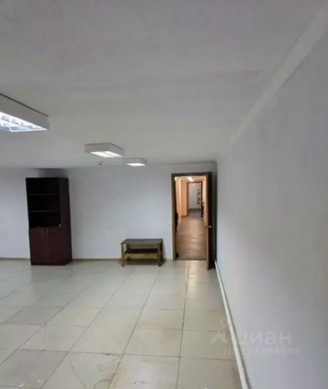 Офис в Брянская область, Брянск ул. Калинина, 10 (65 м) - Фото 2