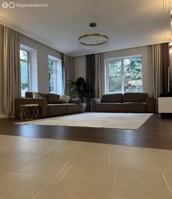 Дом в Ростов-на-Дону, переулок Туроверова (300 м) - Фото 1