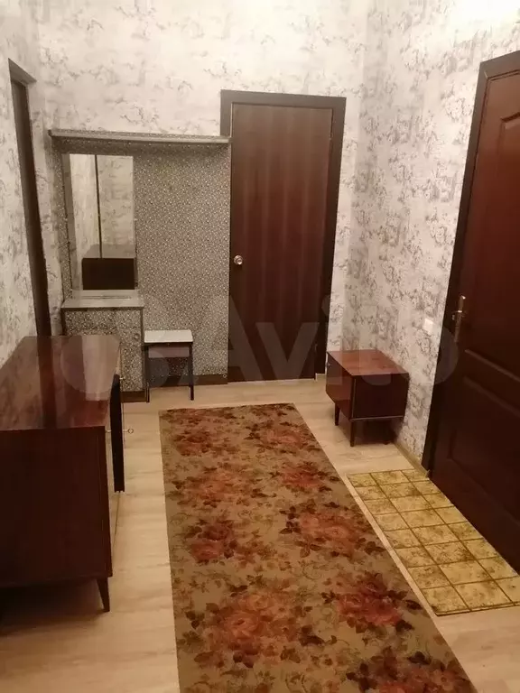 2-к. квартира, 50 м, 1/17 эт. - Фото 1