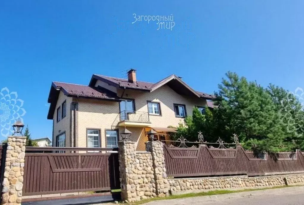 Таунхаус в Московская область, Наро-Фоминский городской округ, д. ... - Фото 1