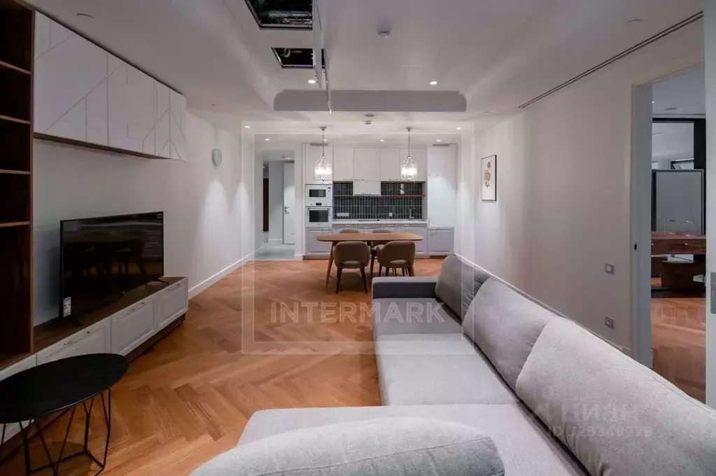 2-к кв. Москва 1-й Красногвардейский проезд, 15 (88.0 м) - Фото 0