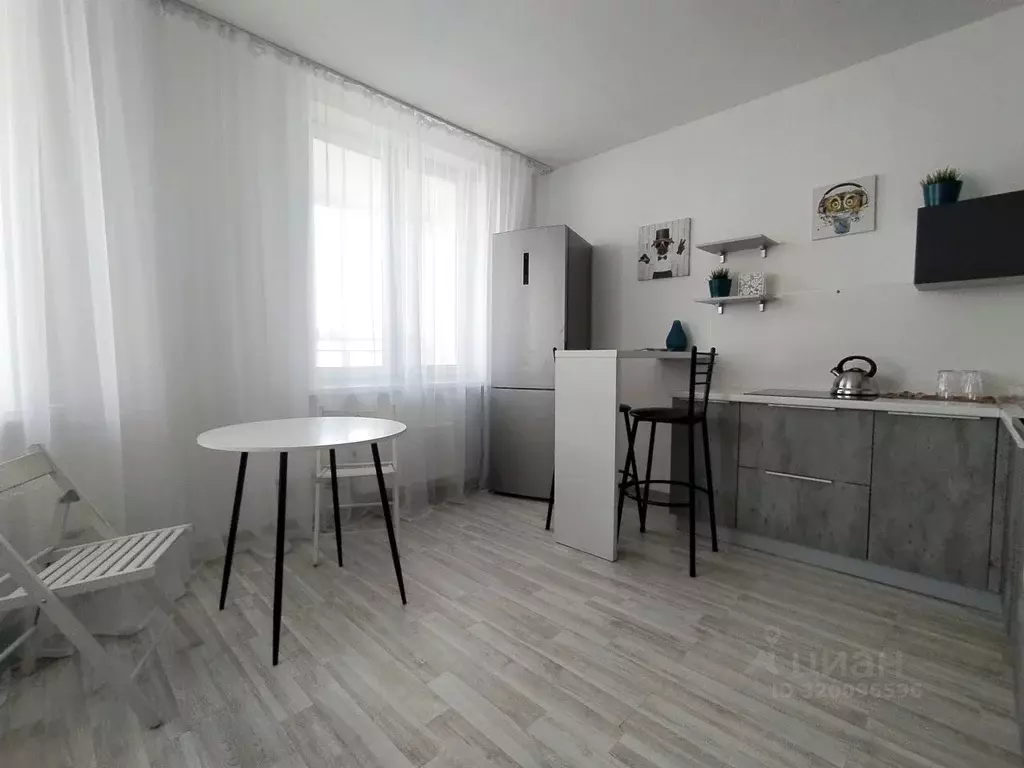 2-к кв. Свердловская область, Екатеринбург ул. Чкалова, 231 (43.0 м) - Фото 2