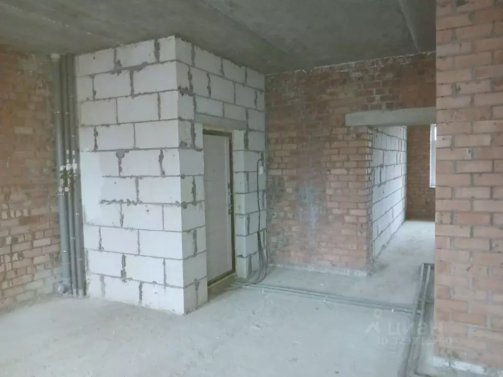 2-к кв. Коми, Сыктывкар Интернациональная ул., 58 (52.6 м) - Фото 1