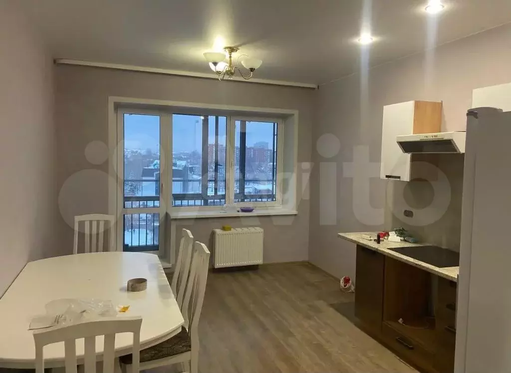 2-к. квартира, 60 м, 9/25 эт. - Фото 1