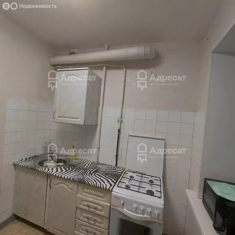 3-комнатная квартира: Волгоград, улица 7-й Гвардейской, 11 (57.2 м) - Фото 2