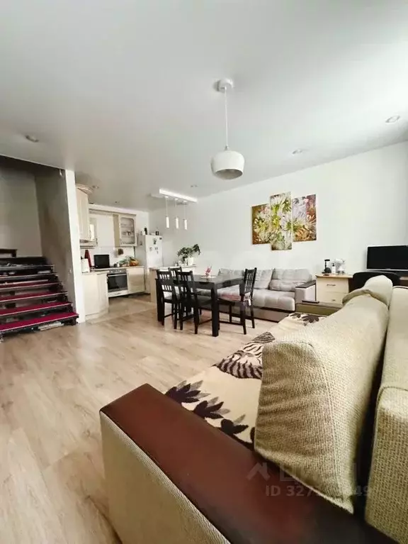 Таунхаус в Свердловская область, Екатеринбург ул. Абрикосовая, 8 (140 ... - Фото 1