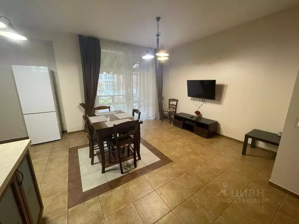 6-к кв. Московская область, Раменское ул. Молодежная, 6 (200.0 м) - Фото 1