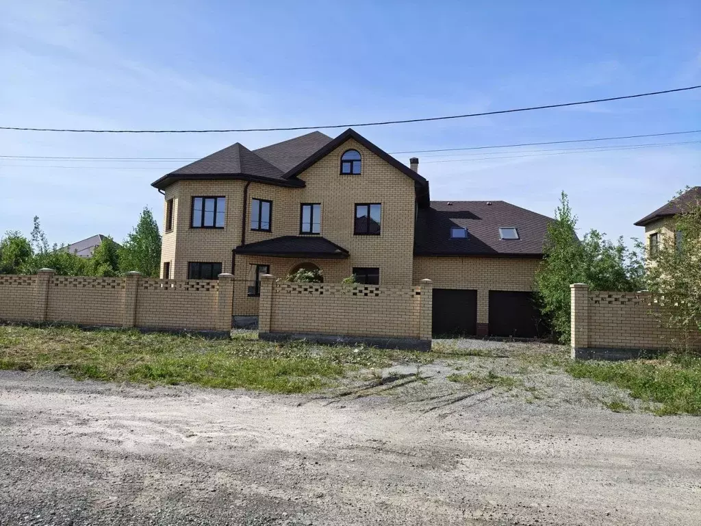 Коттедж в Свердловская область, Екатеринбург ул. Егерская, 85 (448 м) - Фото 1