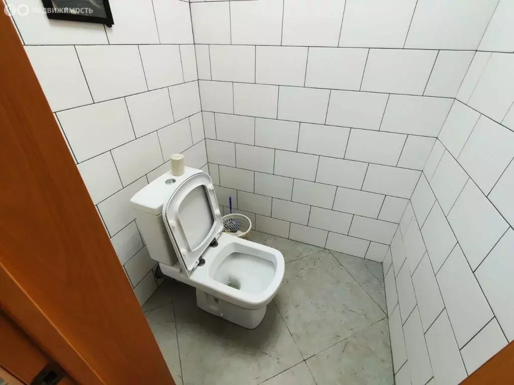 Помещение свободного назначения (850 м) - Фото 0