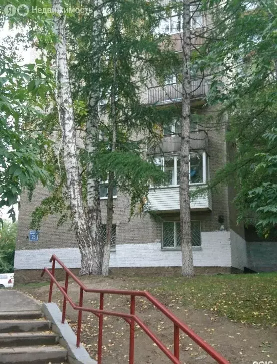 3-комнатная квартира: Новосибирск, улица Есенина, 25 (60.5 м) - Фото 1