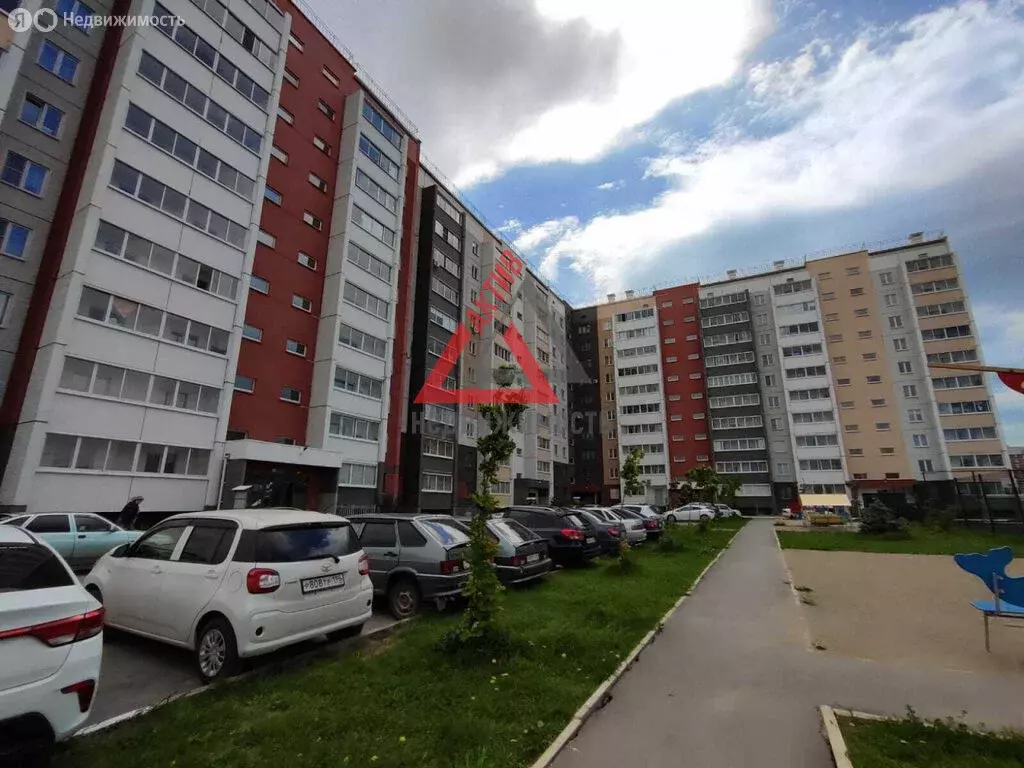 1-комнатная квартира: Каменск-Уральский, улица Кутузова, 24А (32.8 м) - Фото 0