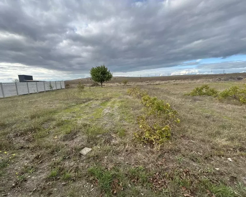 Участок в Крым, Керчь ул. Видная (6.3 сот.) - Фото 1