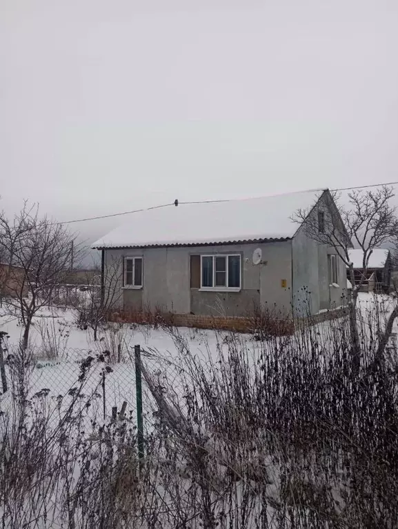 Дом в Тверская область, Калязинский муниципальный округ, с. Семендяево ... - Фото 1