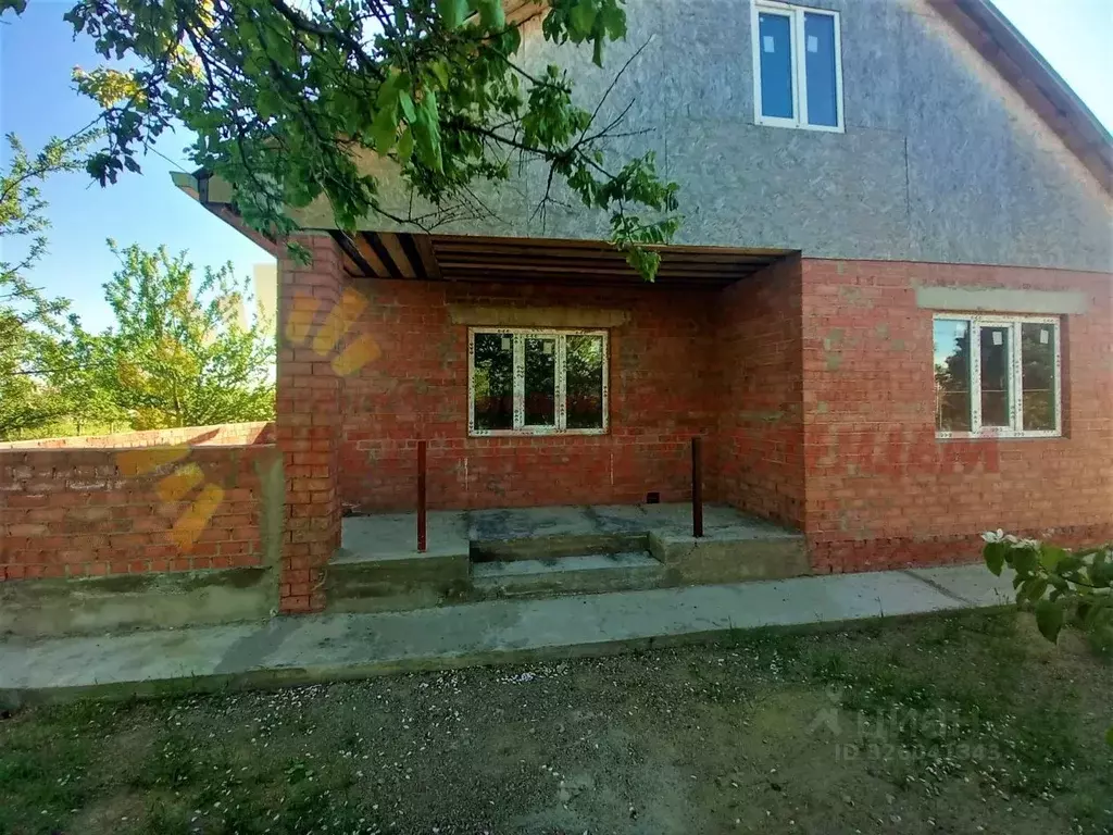 Дом в Краснодарский край, Ейский район, Кухаривское с/пос, с. ... - Фото 1