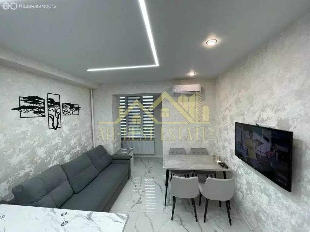 1-комнатная квартира: Владикавказ, улица Билара Кабалоева, 7 (44.6 м) - Фото 2