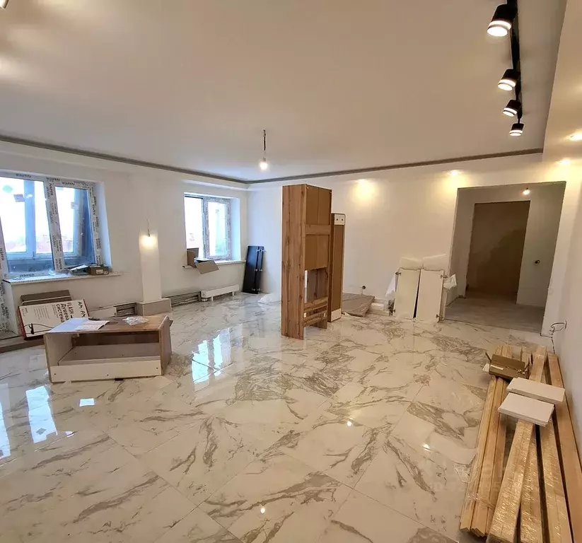 3-к кв. Ленинградская область, Шлиссельбург Кировский район, ул. ... - Фото 2