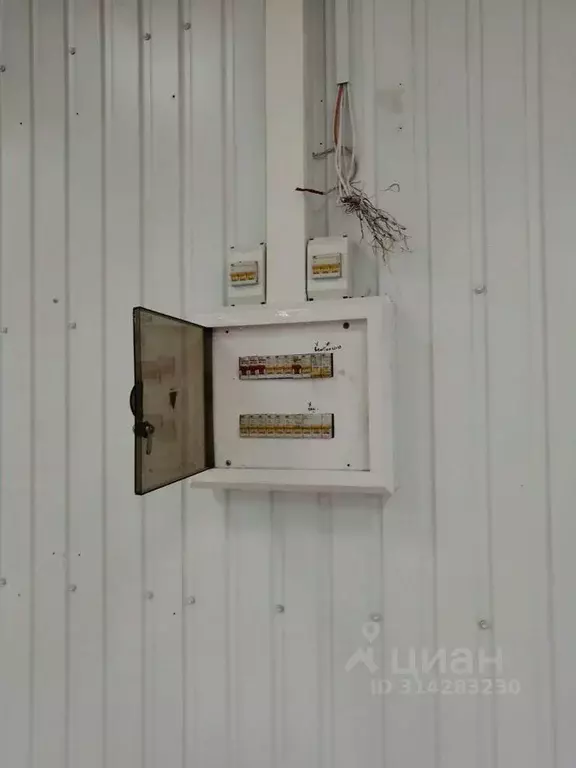Помещение свободного назначения в Томская область, Шегарское с/пос, с. ... - Фото 1