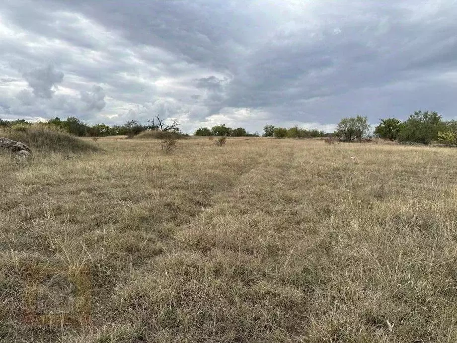 Участок в Крым, Симферопольский район, с. Урожайное  (6.0 сот.) - Фото 2