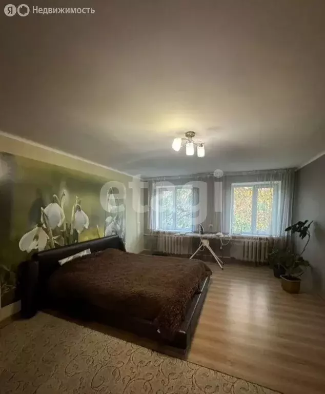 3-комнатная квартира: Бахчисарай, улица Фрунзе, 83 (64 м) - Фото 1