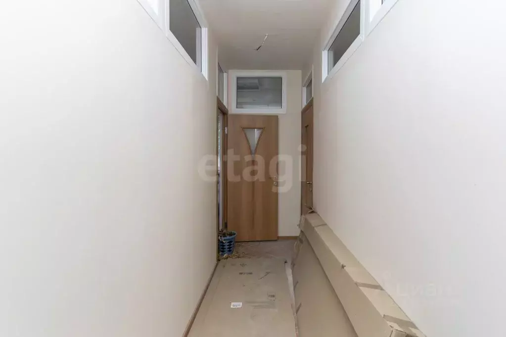 3-к кв. Тюменская область, Тюмень Олимпийская ул., 8к2 (126.7 м) - Фото 0