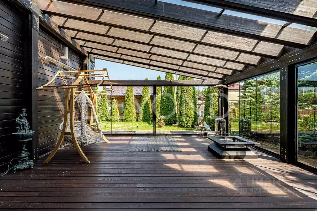 Дом в Санкт-Петербург, Санкт-Петербург, Петергоф ул. Александровская, ... - Фото 2